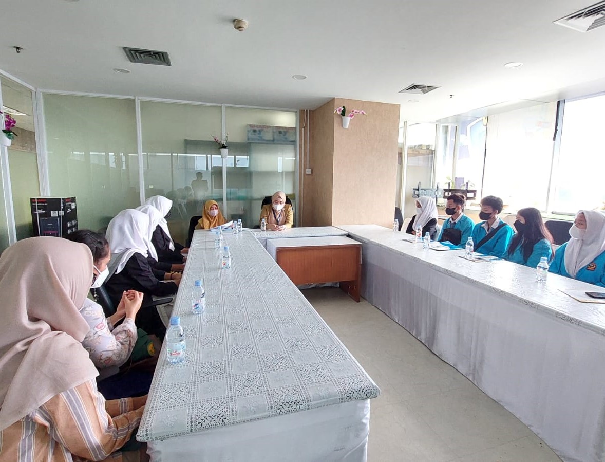 Penerimaan Praktek Kerja Industri